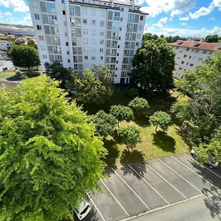 Anglet, Grand T4, Calme & Serenite Апартаменты *