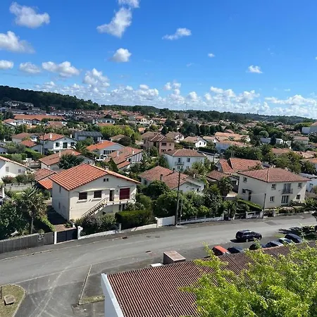 Апартаменты Anglet, Grand T4, Calme & Serenite Англе